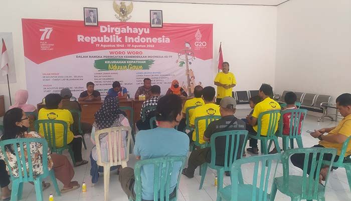 Keluhkan Pungli, PKL Penjual Bendera di Pasar Banyuwangi Gelar Mediasi