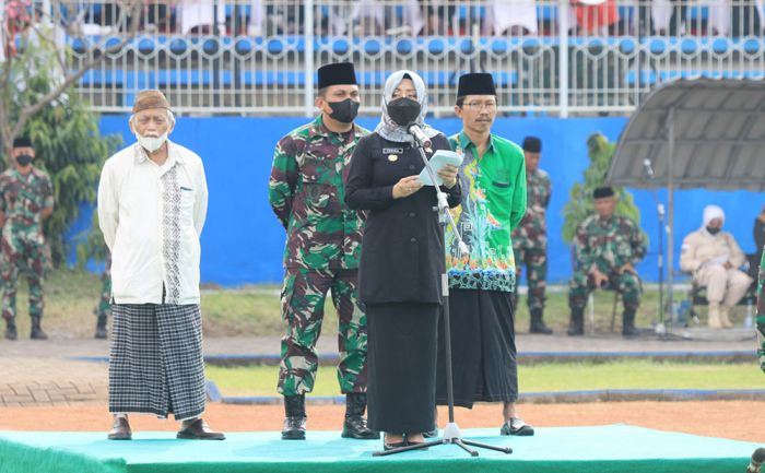 Diikuti 16 Tim, Bupati Ikfina Buka Piala Kasad Liga Santri PSSI 2022 Diikuti 16 Tim, Bupati Ikfina Buka Piala Kasad Liga Santri PSSI 2022