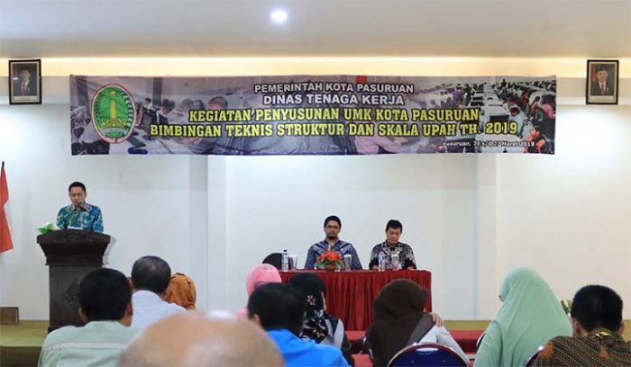 Disnaker Kota Pasuruan Gelar Bimtek Struktur dan Penyusunan Skala Upah Disnaker Kota Pasuruan Gelar Bimtek Struktur dan Penyusunan Skala Upah