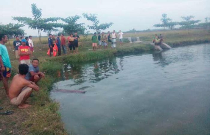 Mandi di Embung, Bocah di Sraturejo Bojonegoro Tewas Tenggelam, Jasad Belum Ditemukan Mandi di Embung, Bocah di Sraturejo Bojonegoro Tewas Tenggelam, Jasad Belum Ditemukan