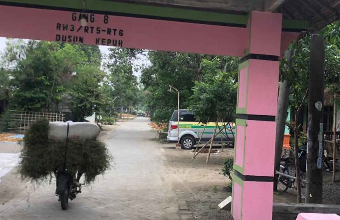 Jadi Gunjingan Warga, Oknum Kades di Jombang Gadaikan Mobil Siaga Desa dan Motor Dinas Jadi Gunjingan Warga, Oknum Kades di Jombang Gadaikan Mobil Siaga Desa dan Motor Dinas