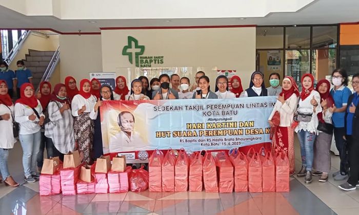 Sedekah Takjil Perempuan Lintas Agama Sedekah Takjil Perempuan Lintas Agama