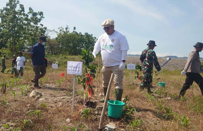 Pertamina EP Sukowati Field Tanam Seribu Pohon di Kawasan Perbukitan Bojonegoro Pertamina EP Sukowati Field Tanam Seribu Pohon di Kawasan Perbukitan Bojonegoro