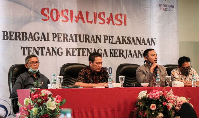 UMK Kota Kediri 2021 Ditetapkan Rp 2.085.924,76 UMK Kota Kediri 2021 Ditetapkan Rp 2.085.924,76