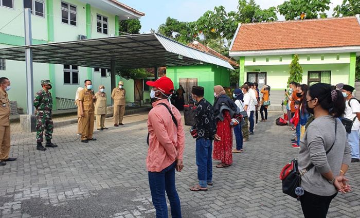 Mudik ke Probolinggo, 53 Pekerja Migran Dikarantina Mudik ke Probolinggo, 53 Pekerja Migran Dikarantina