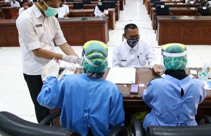 618 ASN Pemkab Probolinggo Di-Rapid Test Massal, Satgas Covid-19: Sesuai Arahan Bupati 618 ASN Pemkab Probolinggo Di-Rapid Test Massal, Satgas Covid-19: Sesuai Arahan Bupati