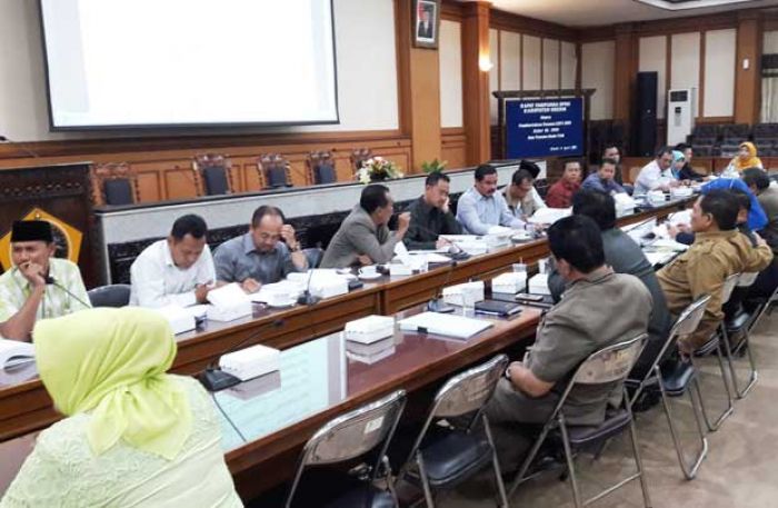 Dalami LKPJ APBD 2016, DPRD Gresik Studi Banding ke Jawa Tengah