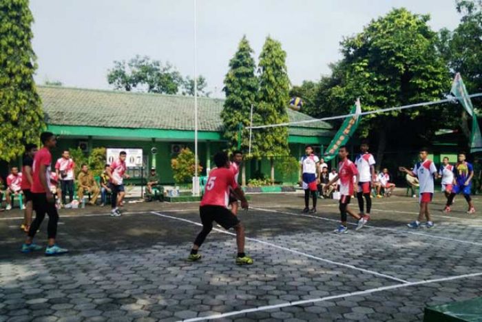 Turnamen Bola Volly Dandim Cup, Tim Ngrambe - Sine Juara 1 Turnamen Bola Volly Dandim Cup, Tim Ngrambe - Sine Juara 1