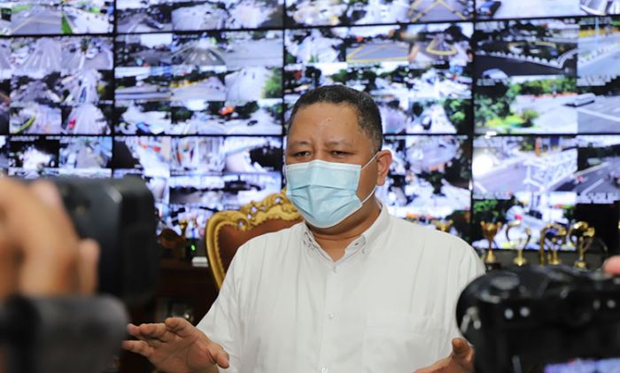 Buka Peluncuran Aplikasi Jempolku, Whisnu Minta Penanganan Kesehatan dan Ekonomi Seimbang Buka Peluncuran Aplikasi Jempolku, Whisnu Minta Penanganan Kesehatan dan Ekonomi Seimbang