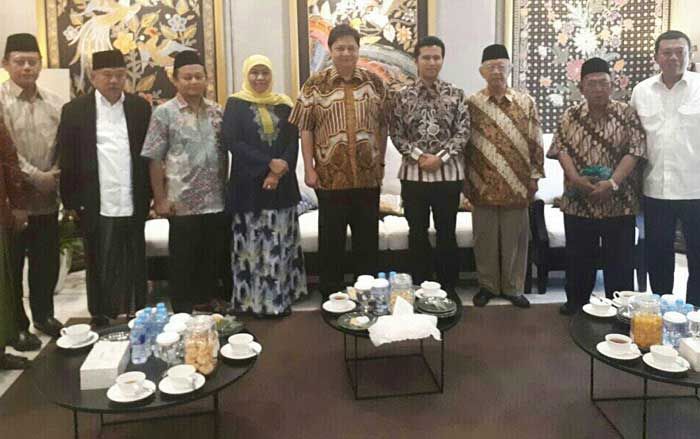 Demokrat Apresiasi Komitmen Golkar Usung Khofifah-Emil Demokrat Apresiasi Komitmen Golkar Usung Khofifah-Emil