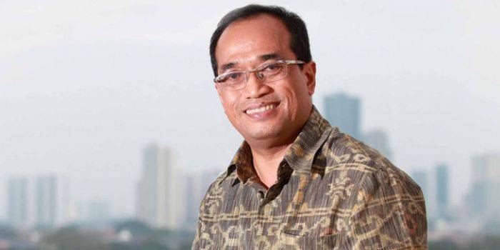 Menhub Beri Sinyal Positif Pembangunan Bandara di Tulungagung Menhub Beri Sinyal Positif Pembangunan Bandara di Tulungagung