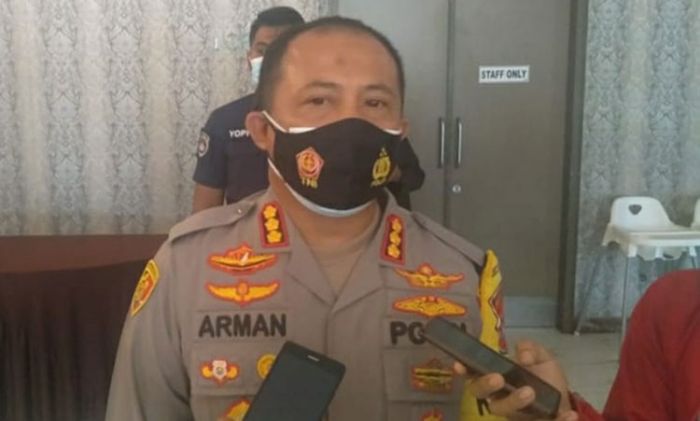 Kembali Berada di Zona Merah, Kapolresta Banyuwangi Imbau Masyarakat Selalu Disiplin Prokes Kembali Berada di Zona Merah, Kapolresta Banyuwangi Imbau Masyarakat Selalu Disiplin Prokes