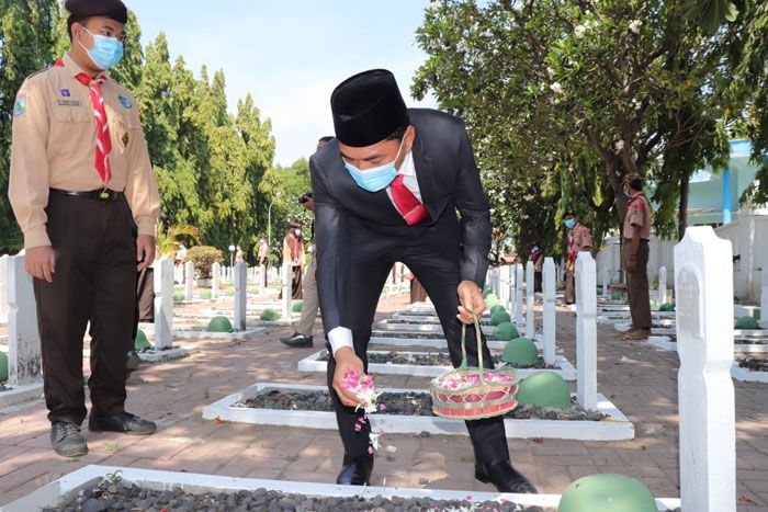 Jadi Inspektur Upacara Hari Pahlawan ke-75, Kapolres Pasuruan Kota Bacakan Amanat Mensos Jadi Inspektur Upacara Hari Pahlawan ke-75, Kapolres Pasuruan Kota Bacakan Amanat Mensos