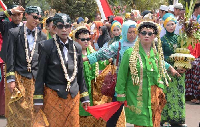 15 Pengantin Nikah Masal Gratis di Hari Jadi Tuban ke-724