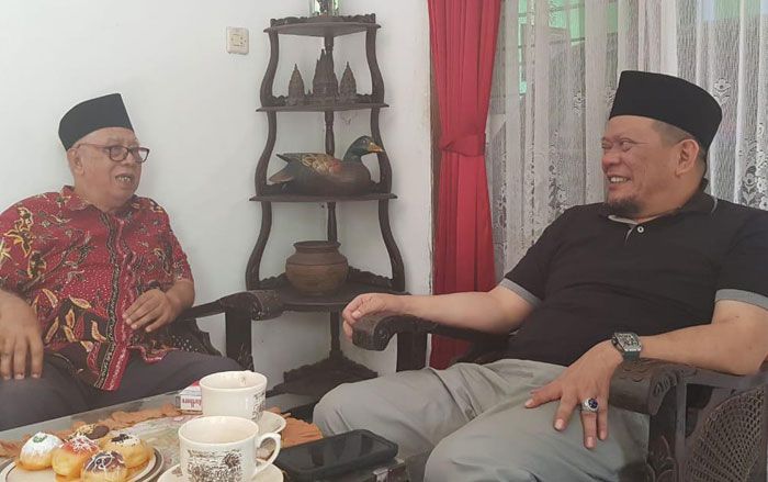 La Nyalla Dapat Dukungan Penuh dari KH. Muqoddas Murtadlo La Nyalla Dapat Dukungan Penuh dari KH. Muqoddas Murtadlo