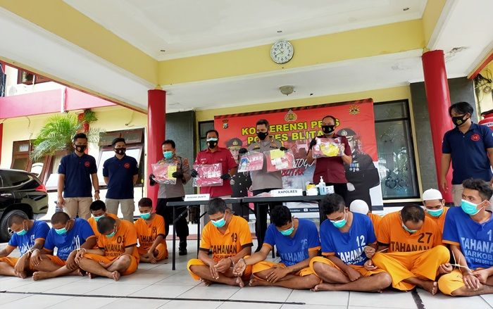 Usai Bebas Bersyarat, Remaja di Blitar Kembali Masuk Bui Karena Edarkan Sabu Usai Bebas Bersyarat, Remaja di Blitar Kembali Masuk Bui Karena Edarkan Sabu