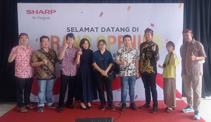 Buka Kantor Cabang di Kertajaya Surabaya, Sharp Optimis Penjualan Naik 5 Persen Buka Kantor Cabang di Kertajaya Surabaya, Sharp Optimis Penjualan Naik 5 Persen