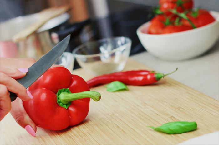 6 Makanan untuk Atasi Kulit Kering saat Cuaca Dingin 6 Makanan untuk Atasi Kulit Kering saat Cuaca Dingin