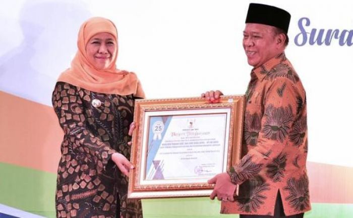 Lamongan HUT ke-451, Khofifah Ajak Jadi Pelecut Perang Melawan Covid-19 Lamongan HUT ke-451, Khofifah Ajak Jadi Pelecut Perang Melawan Covid-19