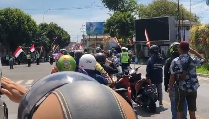 Peringati Kemerdekaan RI, Polisi Ajak Warga Heningkan Cipta di Simpang Lima Banyuwangi Peringati Kemerdekaan RI, Polisi Ajak Warga Heningkan Cipta di Simpang Lima Banyuwangi