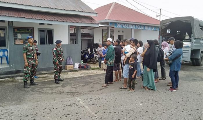 Tim Gabungan Koarmada II Amankan Terduga TKI Ilegal yang akan Diselundupkan ke Malaysia Tim Gabungan Koarmada II Amankan Terduga TKI Ilegal yang akan Diselundupkan ke Malaysia
