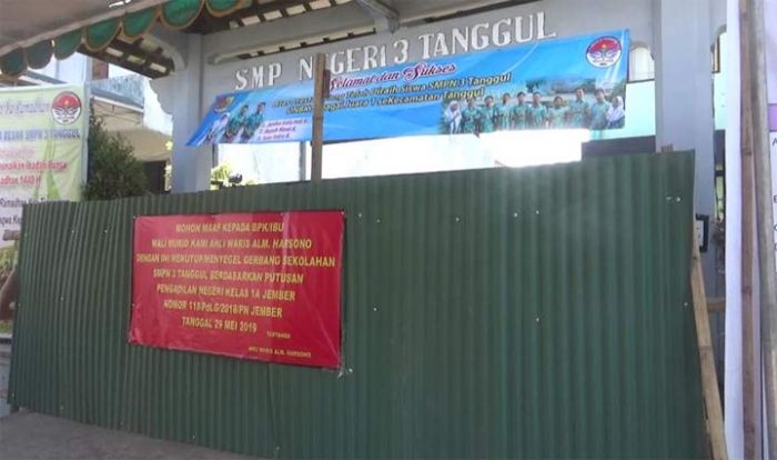 Ahli Waris Segel SMPN 3 Tanggul Jember, Siswa dan Calon Siswa Baru Jadi Korban