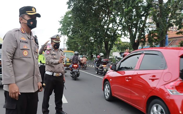 Kendaraan Luar Kota Masih Terpantau Melintasi Batas Kota Delta dan Surabaya