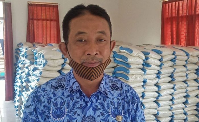 Pemkab Kediri Salurkan Bansos Beras Covid-19 di 6 Kecamatan Pemkab Kediri Salurkan Bansos Beras Covid-19 di 6 Kecamatan