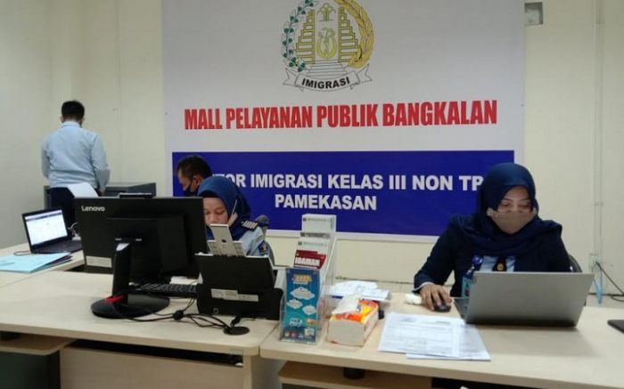 Pembuatan Paspor Kini Bisa Dilakukan di Bangkalan Pembuatan Paspor Kini Bisa Dilakukan di Bangkalan