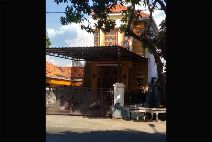 Jebol Pagar Rumah, Pencuri di Panarukan Situbondo Bawa Kabur Sepeda Motor Jebol Pagar Rumah, Pencuri di Panarukan Situbondo Bawa Kabur Sepeda Motor