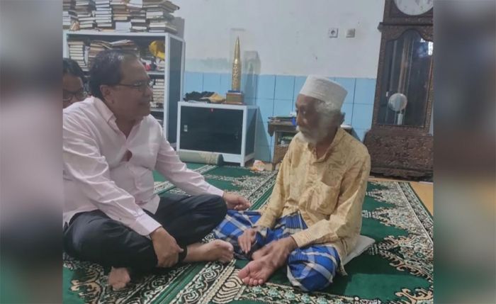 Silaturahim dengan Abuya Muhtadi, Rizal Ramli Didoakan Memimpin Indonesia Silaturahim dengan Abuya Muhtadi, Rizal Ramli Didoakan Memimpin Indonesia