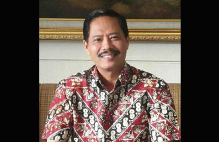 Perbup 1 Tahun 2017 Diteken, Penghasilan Pejabat Pemkab Gresik Melejit Perbup 1 Tahun 2017 Diteken, Penghasilan Pejabat Pemkab Gresik Melejit