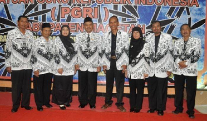Nursalim terpilih Menjadi Ketua PGRI Magetan Periode 2015 - 2020 Nursalim terpilih Menjadi Ketua PGRI Magetan Periode 2015 - 2020