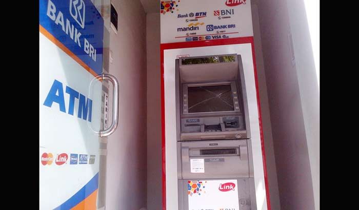 Pengerusakan Mesin ATM Terjadi di Mojokerto Pengerusakan Mesin ATM Terjadi di Mojokerto