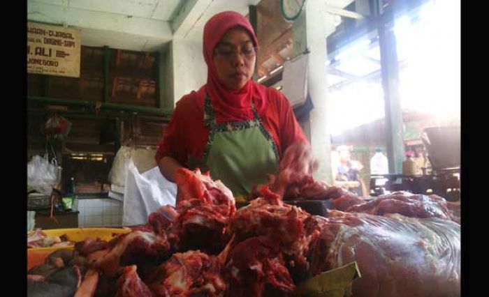 Stok Daging Sapi di Bojonegoro Dipastikan Aman hingga Lebaran