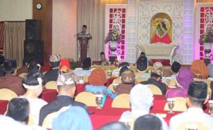 Pemkot Malang Gelar Nikah Massal Pemkot Malang Gelar Nikah Massal