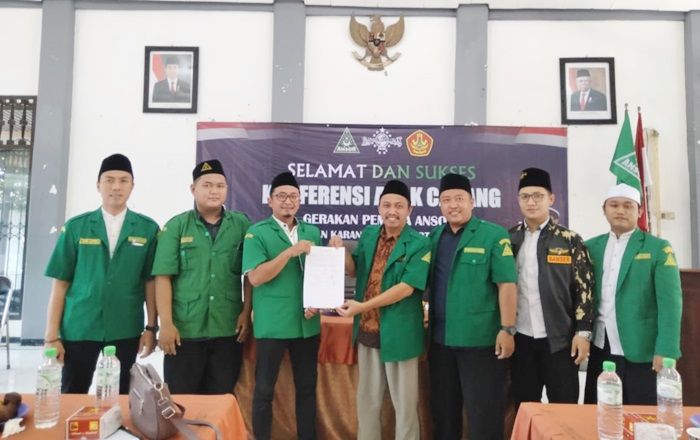 Davis Ubaidillah, Dosen Unira Malang Pimpin GP Ansor Karang Pilang Surabaya Davis Ubaidillah, Dosen Unira Malang Pimpin GP Ansor Karang Pilang Surabaya