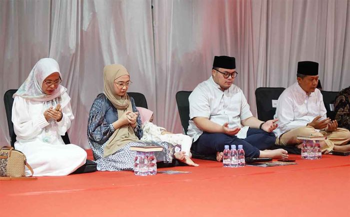 H-1 Pemilu 2024, Bupati Kediri Gelar Khataman dan Doa Bersama H-1 Pemilu 2024, Bupati Kediri Gelar Khataman dan Doa Bersama