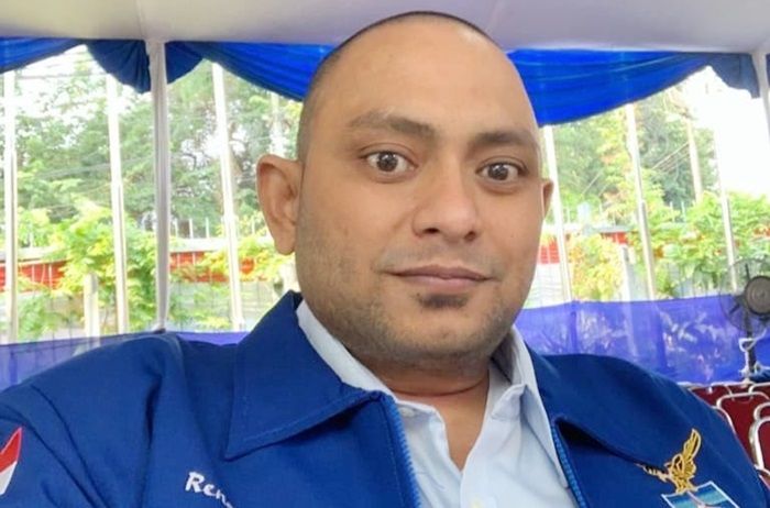 Tidak Terpengaruh HUT Tandingan, Reno Zulkarnaen: Ini Semakin Menyolidkan Kami Bersama AHY Tidak Terpengaruh HUT Tandingan, Reno Zulkarnaen: Ini Semakin Menyolidkan Kami Bersama AHY