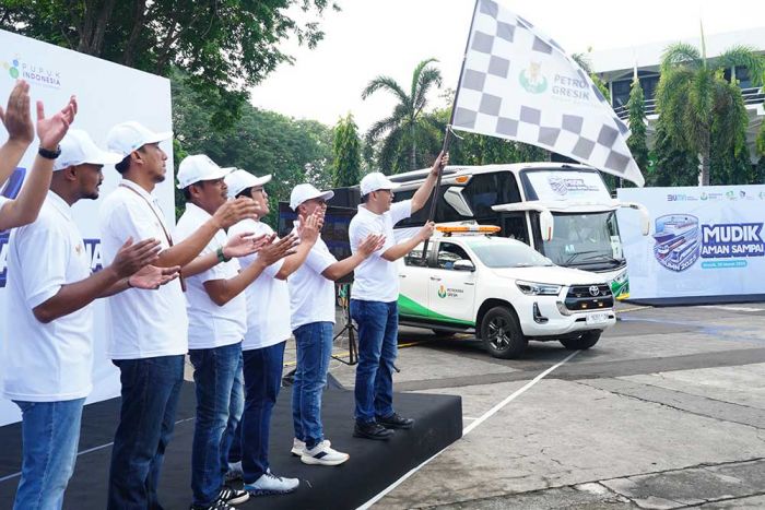 Petrokimia Gresik Gelar Mudik Bersama Ratusan Warga Jatim Petrokimia Gresik Gelar Mudik Bersama Ratusan Warga Jatim