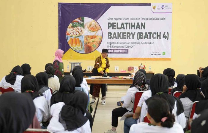 Pemkot Kediri Undang Chef Profesional, Warga Ikuti Pelatihan Bakery Gratis Pemkot Kediri Undang Chef Profesional, Warga Ikuti Pelatihan Bakery Gratis