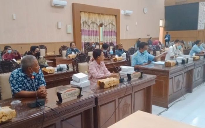 Buntut Kecelakaan Bus Karyawan, Komisi II DPRD Kota Probolinggo Panggil PT KTI Buntut Kecelakaan Bus Karyawan, Komisi II DPRD Kota Probolinggo Panggil PT KTI