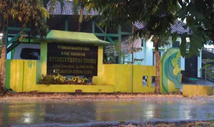 Warga Minta Puskesmas Senori Buka 24 Jam Warga Minta Puskesmas Senori Buka 24 Jam