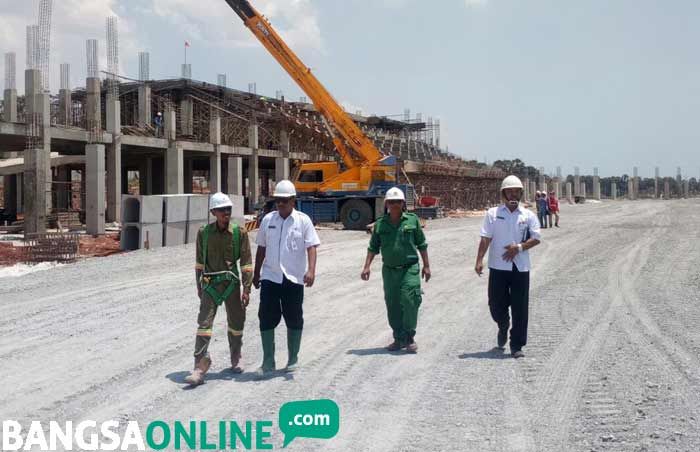 Pemkab Optimis Pembangunan Tuban Sport Center Selesai Sesuai Target Pemkab Optimis Pembangunan Tuban Sport Center Selesai Sesuai Target