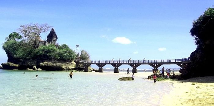 7 Tempat Perayaan Malam Tahun Baru Paling Populer di Malang 7 Tempat Perayaan Malam Tahun Baru Paling Populer di Malang