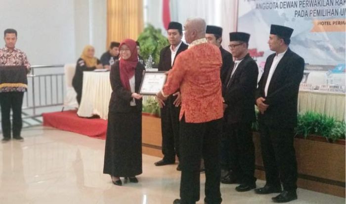 Ketua KPU Pacitan: Pemilu Sukses Berkat Sinergitas Semua Pihak Ketua KPU Pacitan: Pemilu Sukses Berkat Sinergitas Semua Pihak