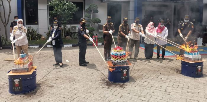 Pemkab dan Bea Cukai Gresik Kompak Perangi Rokok Ilegal