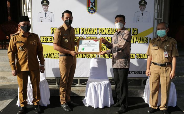 Prioritaskan Keselamatan Karyawan, SBI Pabrik Tuban Kembali Raih Penghargaan Zero Accident Prioritaskan Keselamatan Karyawan, SBI Pabrik Tuban Kembali Raih Penghargaan Zero Accident