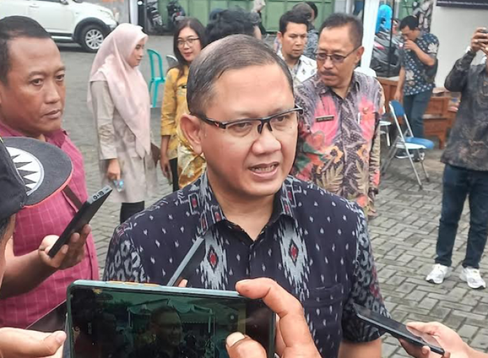 Pj Wali Kota Batu Ungkap Target Renovasi Stadion Gelora Brantas Rampung Sebelum Agustus Pj Wali Kota Batu Ungkap Target Renovasi Stadion Gelora Brantas Rampung Sebelum Agustus