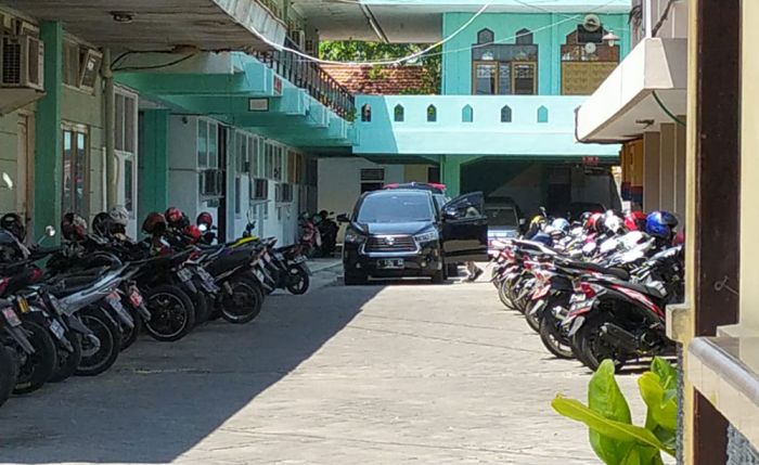 Selain Kantor Dishub dan Dinsos Probolinggo, 3 OPD ini Juga Digeledah KPK Selain Kantor Dishub dan Dinsos Probolinggo, 3 OPD ini Juga Digeledah KPK